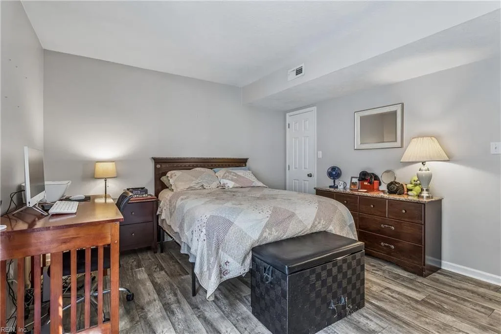 118 Cypress XING, YORKTOWN VA 23692 thumb 12