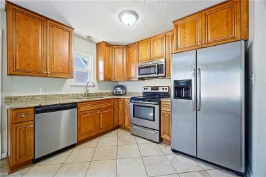 1817 Sparrow RD, CHESAPEAKE VA 23320 thumb 11