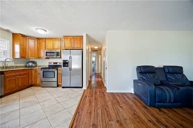 1817 Sparrow RD, CHESAPEAKE VA 23320 thumb 10