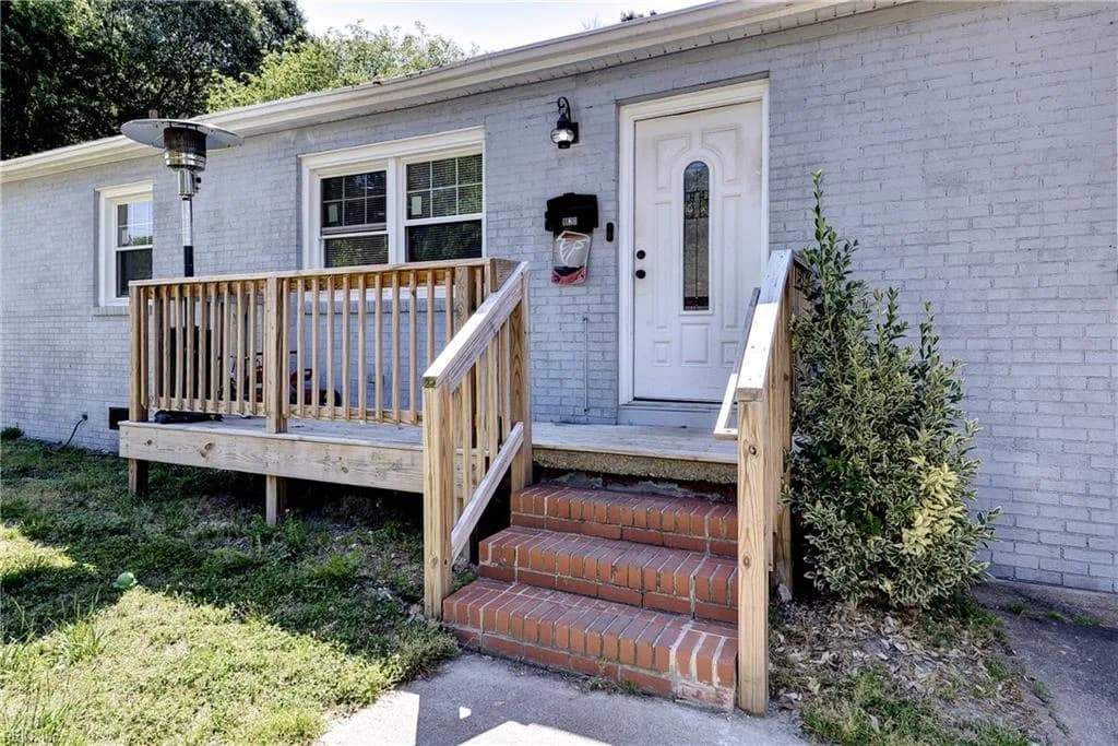 1120 78th ST, NEWPORTNEWS VA 23605 - Photo 5