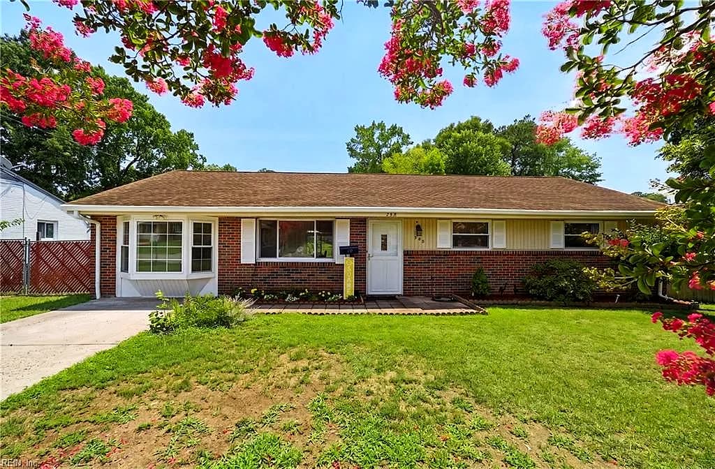 338 Helena DR, NEWPORTNEWS VA 23608 - Photo 2