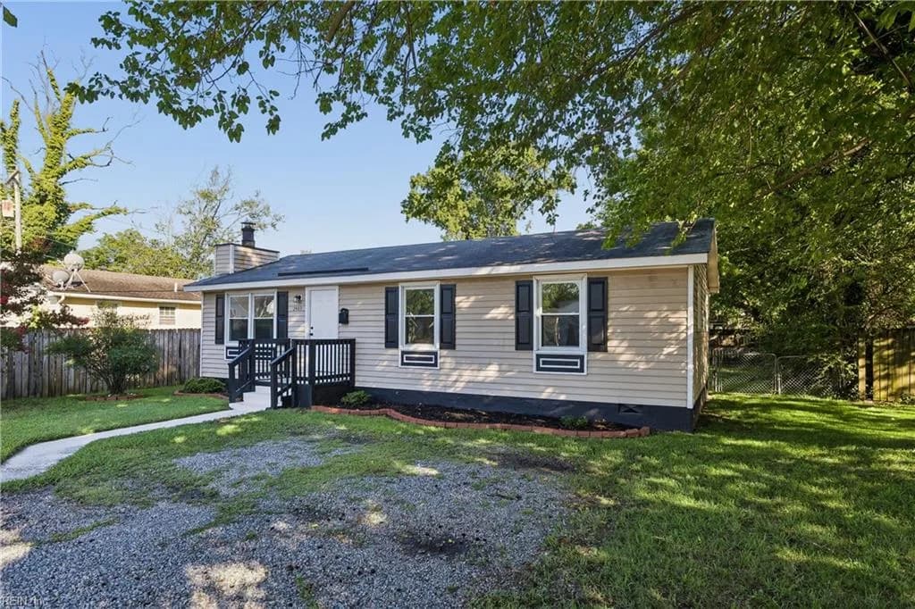 2403 Shell RD, HAMPTON VA 23661 - Photo 3