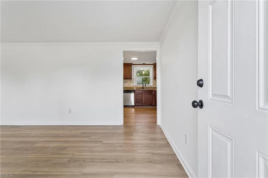 2403 Shell RD, HAMPTON VA 23661 - Photo 5