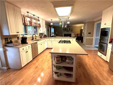 810 Hedgerow CT, CHESAPEAKE VA 23322 thumb 11
