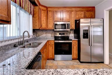 806 Burton ST, HAMPTON VA 23666 thumb 12