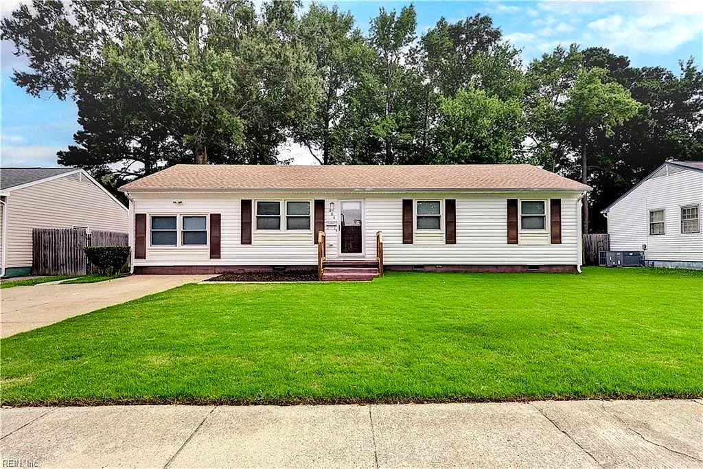 806 Burton ST, HAMPTON VA 23666 - Photo 3