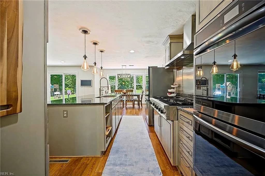1932 Foxwood DR, CHESAPEAKE VA 23323 thumb 10