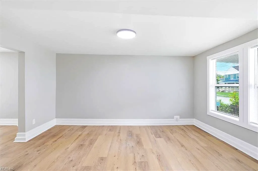 1227 31st ST, NEWPORT NEWS VA 23607 - Photo 5