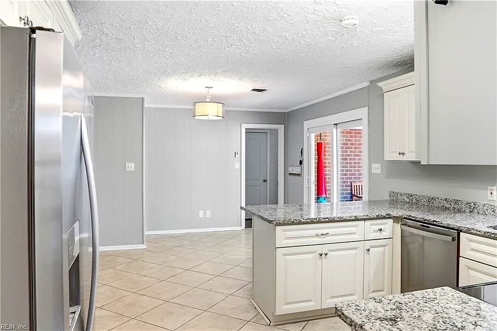 347 Brout DR, HAMPTON VA 23666 thumb 12