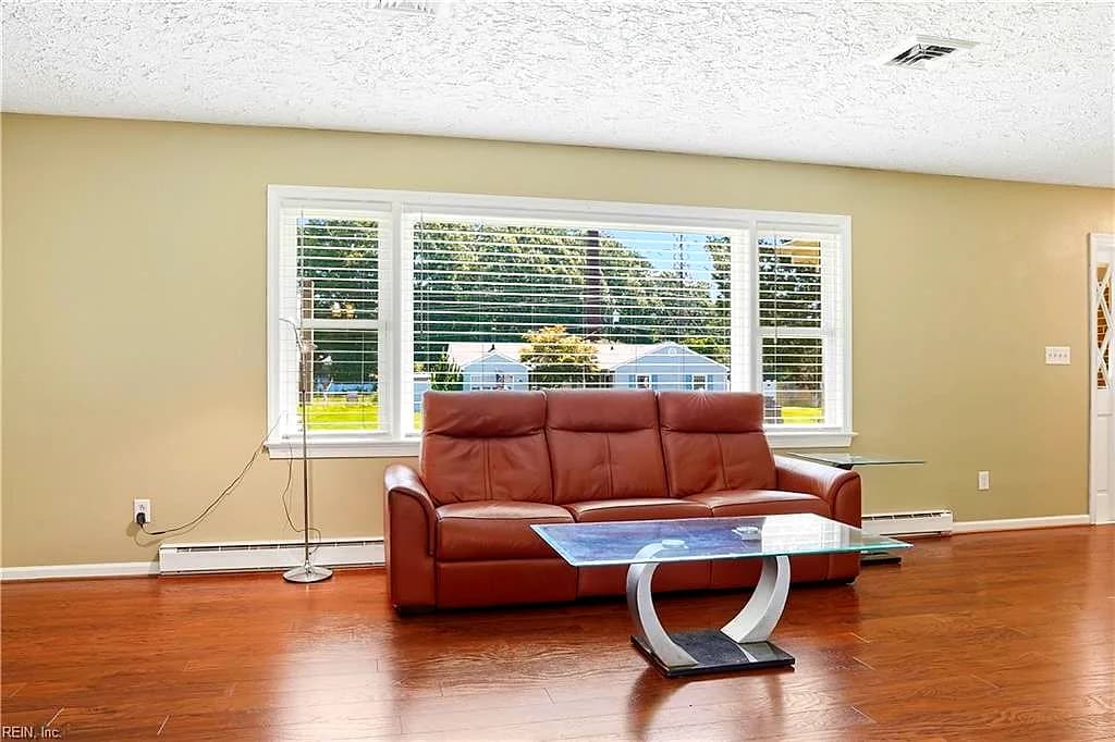 347 Brout DR, HAMPTON VA 23666 thumb 7
