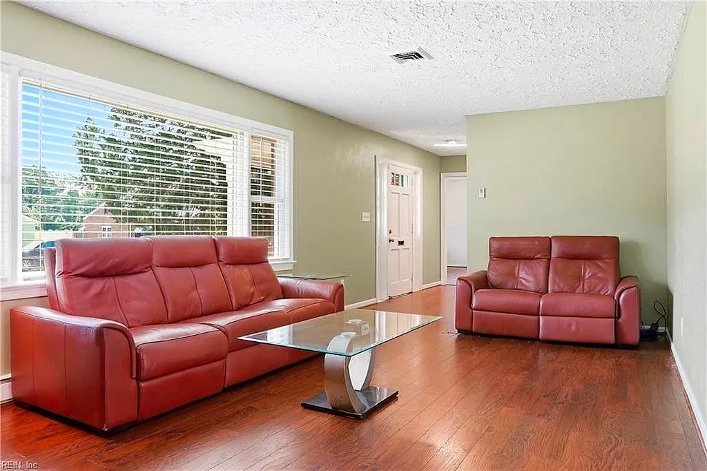 347 Brout DR, HAMPTON VA 23666 thumb 8
