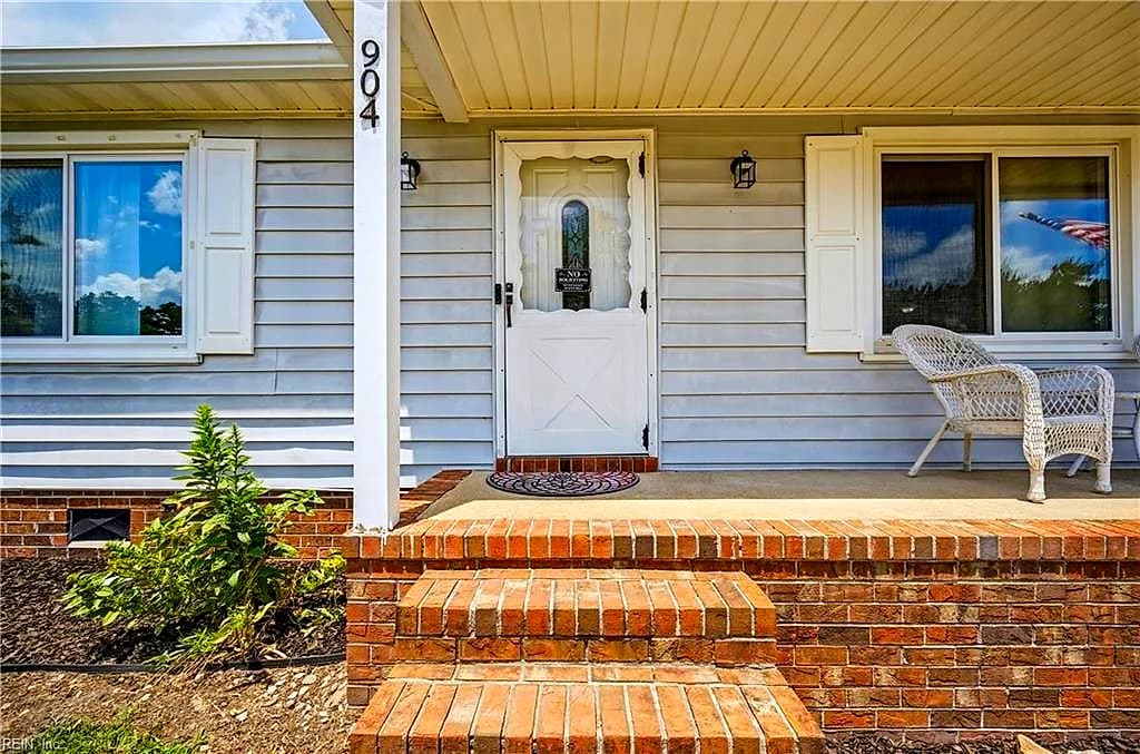 904 Levee CT, CHESAPEAKE VA 23323 thumb 6