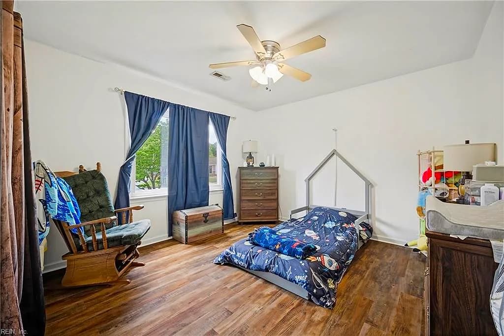 904 Levee CT, CHESAPEAKE VA 23323 thumb 8