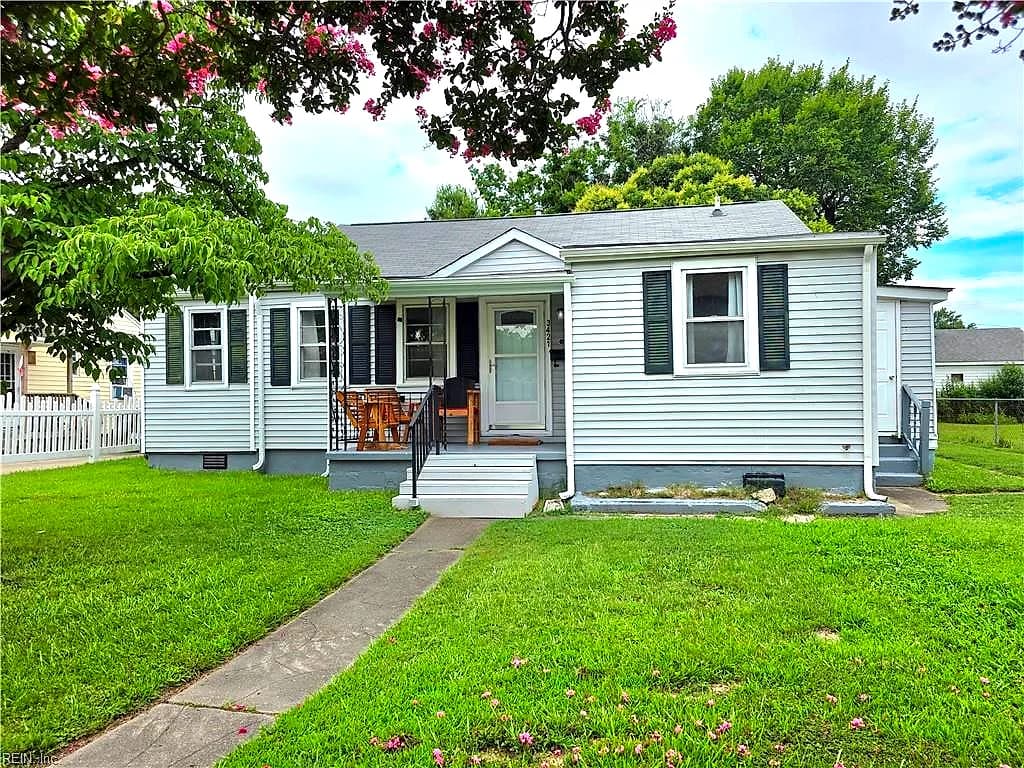 3421 Somme AVE, NORFOLK VA 23509 - Photo 2