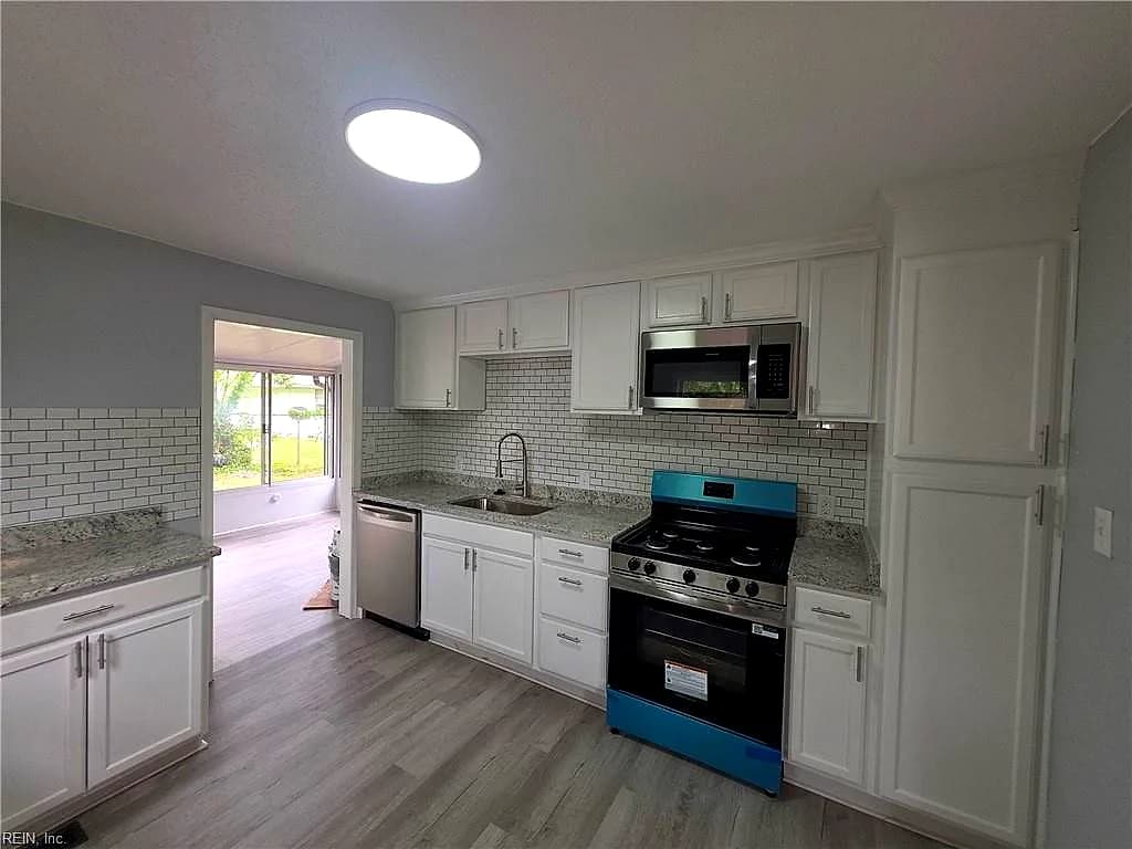 2 Carver CIR, PORTSMOUTH VA 23701 thumb 7