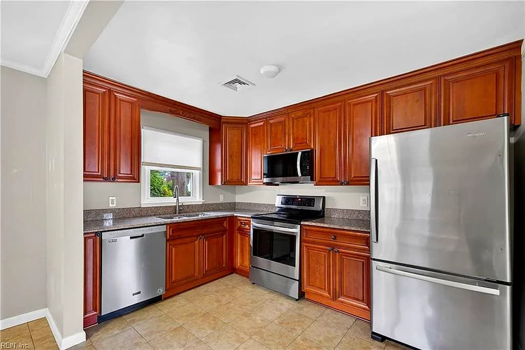 116 Effie AVE, NORFOLK VA 23502 - Photo 4