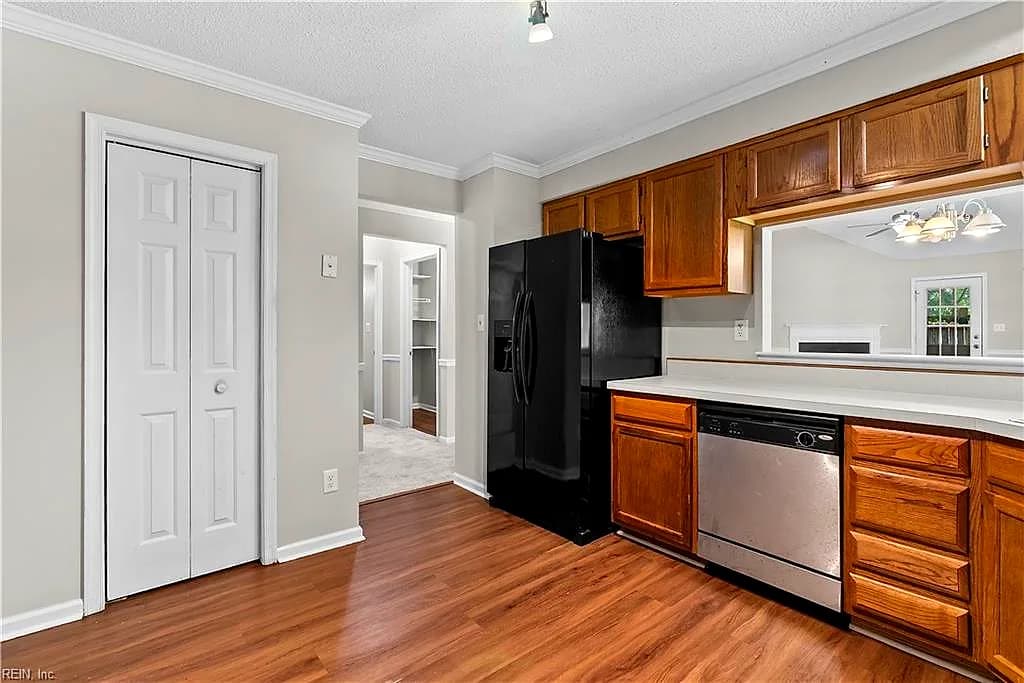141 Rustling Oak RDG, YORKTOWN VA 23692 thumb 12