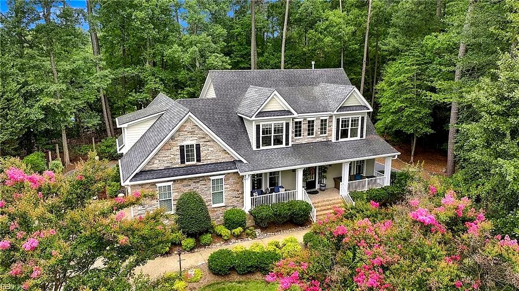101 Adams CT, CARROLLTON VA 23314 - Photo 3