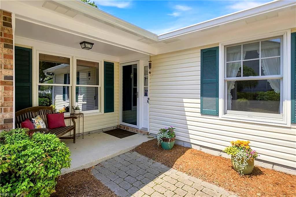 2313 Rockingchair LN, VIRGINIA BEACH VA 23456 - Photo 5