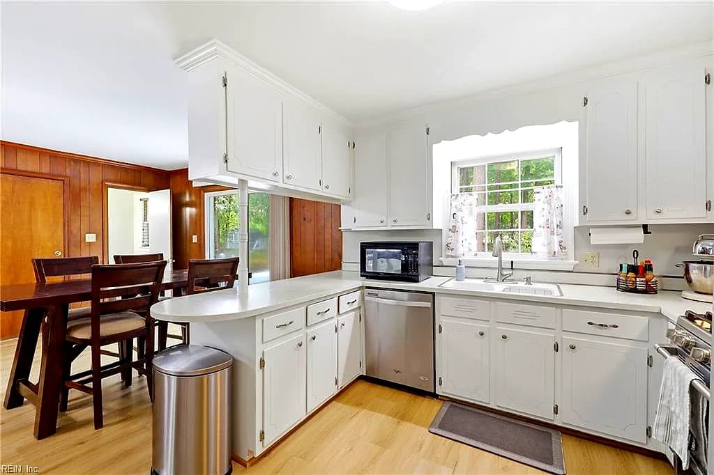 105 Huxley PL, NEWPORT NEWS VA 23606 thumb 10