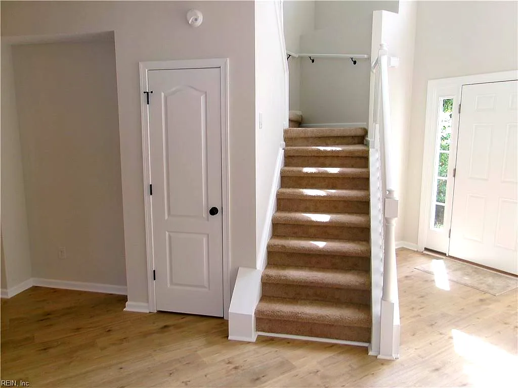 824 Oak Springs CT, NEWPORT NEWS VA 23602 thumb 11