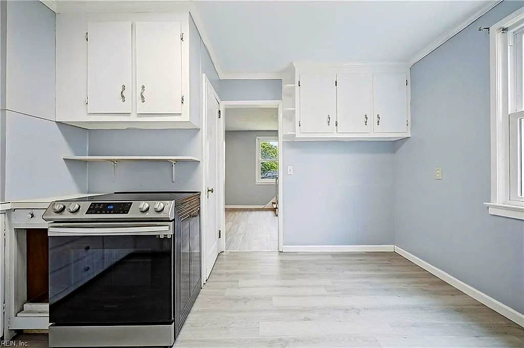 19 E Lamington RD, HAMPTON VA 23669 thumb 9