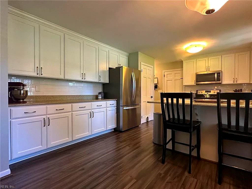 103 Beale AVE, SMITHFIELD VA 23430 thumb 10