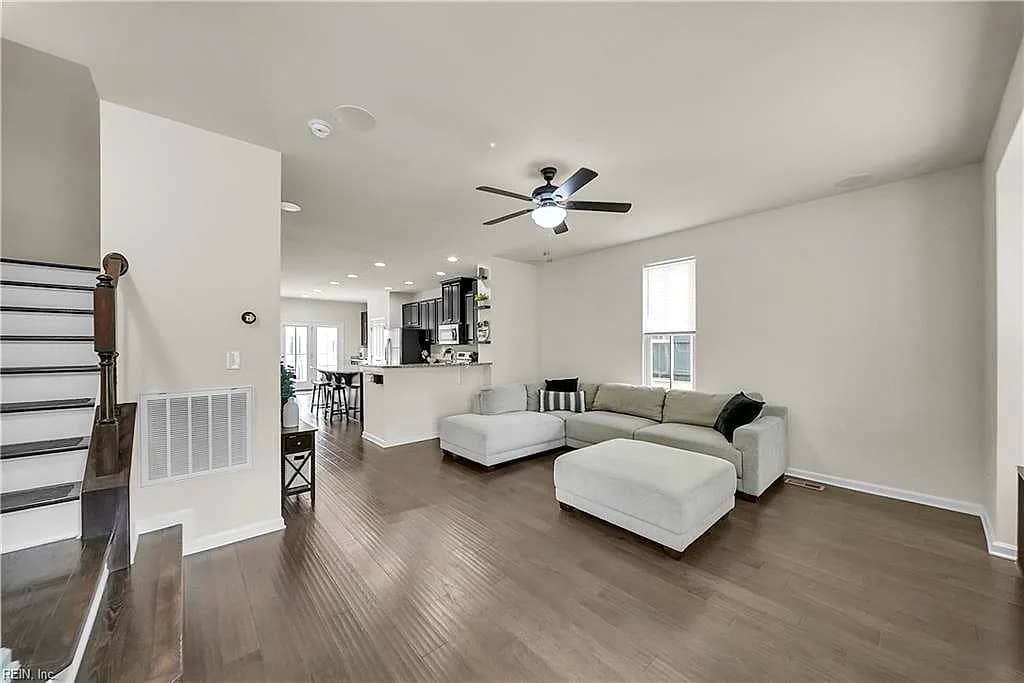 400 Spring Hill PL, SMITHFIELD VA 23430 thumb 12