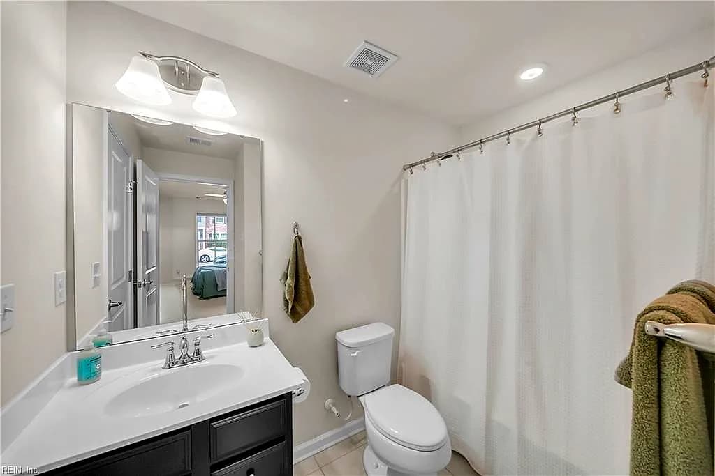 400 Spring Hill PL, SMITHFIELD VA 23430 thumb 8