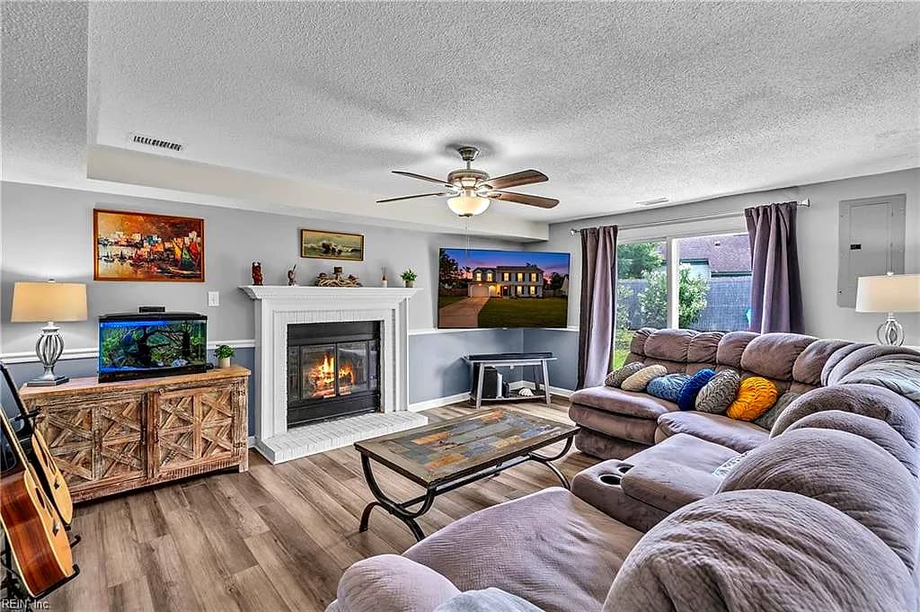 1041 Gauguin DR, VIRGINIABEACH VA 23454 thumb 11