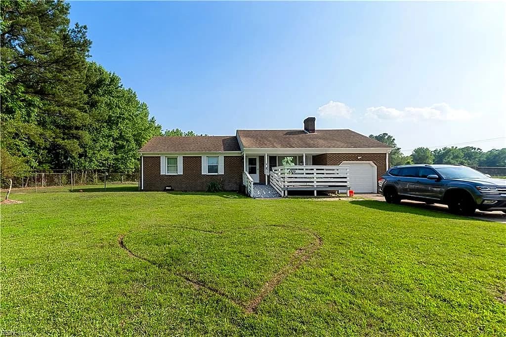 4309 East RD, CHESAPEAKE VA 23321 - Photo 3