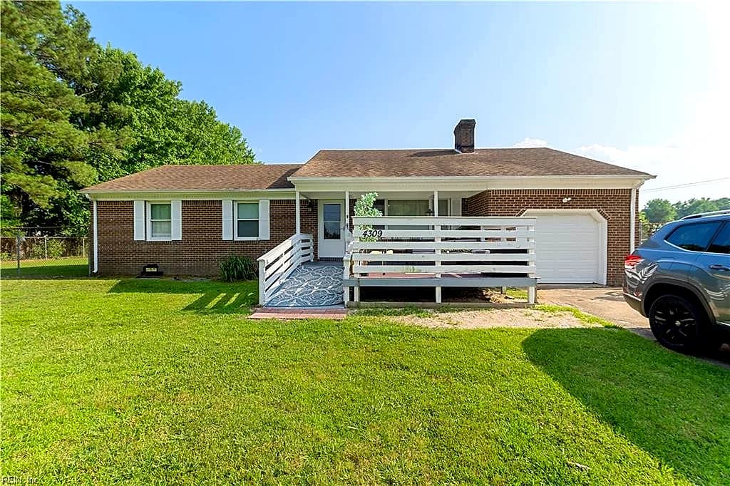 4309 East RD, CHESAPEAKE VA 23321 - Photo 4