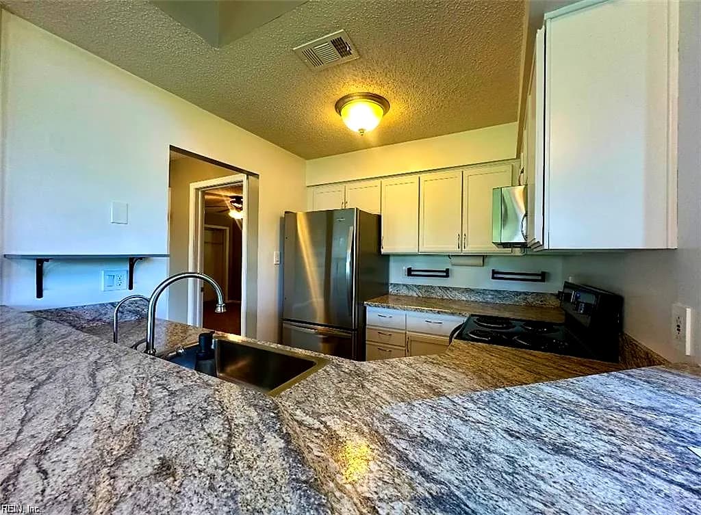 4044 Laurel Green CIR, VIRGINIA BEACH VA 23456 thumb 12