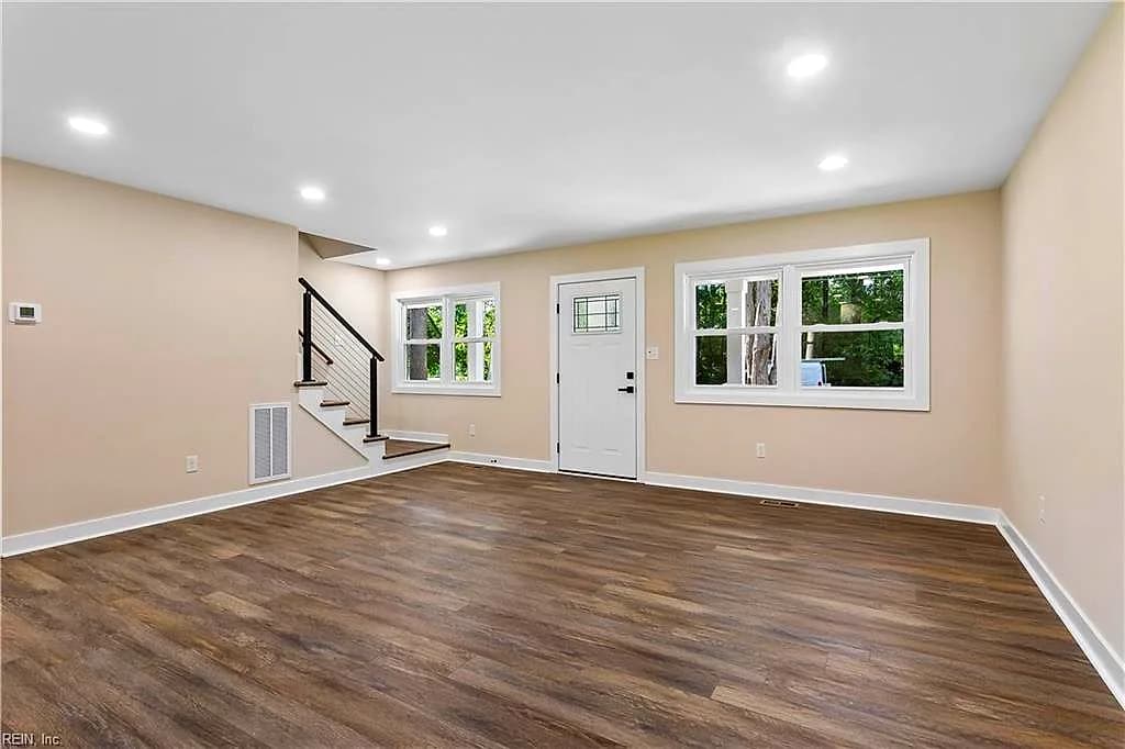 511 Old Lakeside DR, YORKTOWN VA 23692 thumb 10