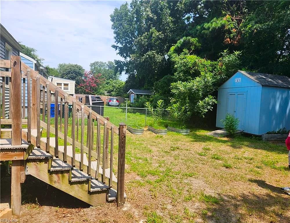 2802 Parish AVE, NEWPORTNEWS VA 23607 - Photo 3