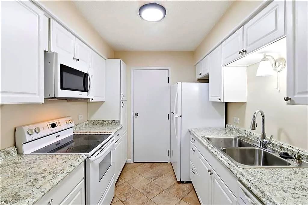 3288 Page AVE #504, VIRGINIABEACH VA 23451 thumb 9