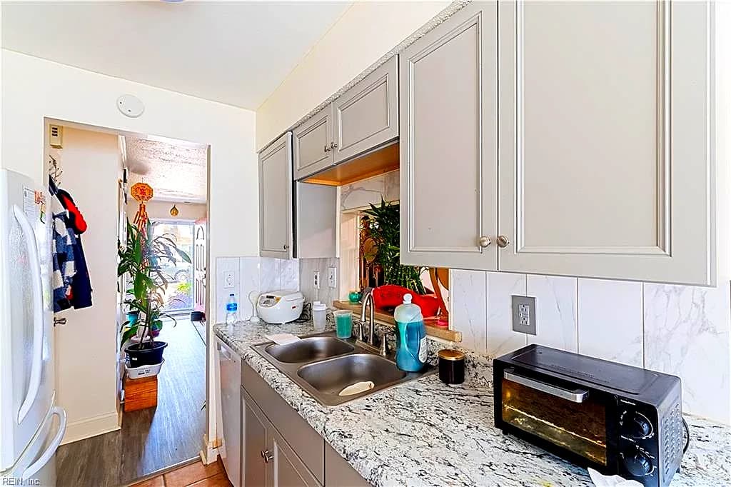 1806 Beckwood CMN, CHESAPEAKE VA 23320 thumb 8