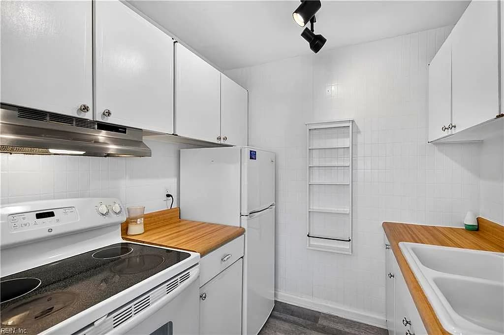 900 E Ocean View AVE #11, NORFOLK VA 23503 thumb 12