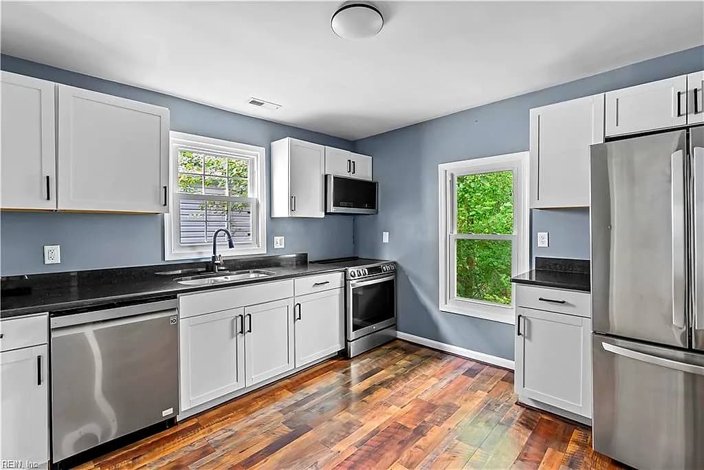 206 Oak ST, SUFFOLK VA 23434 thumb 12
