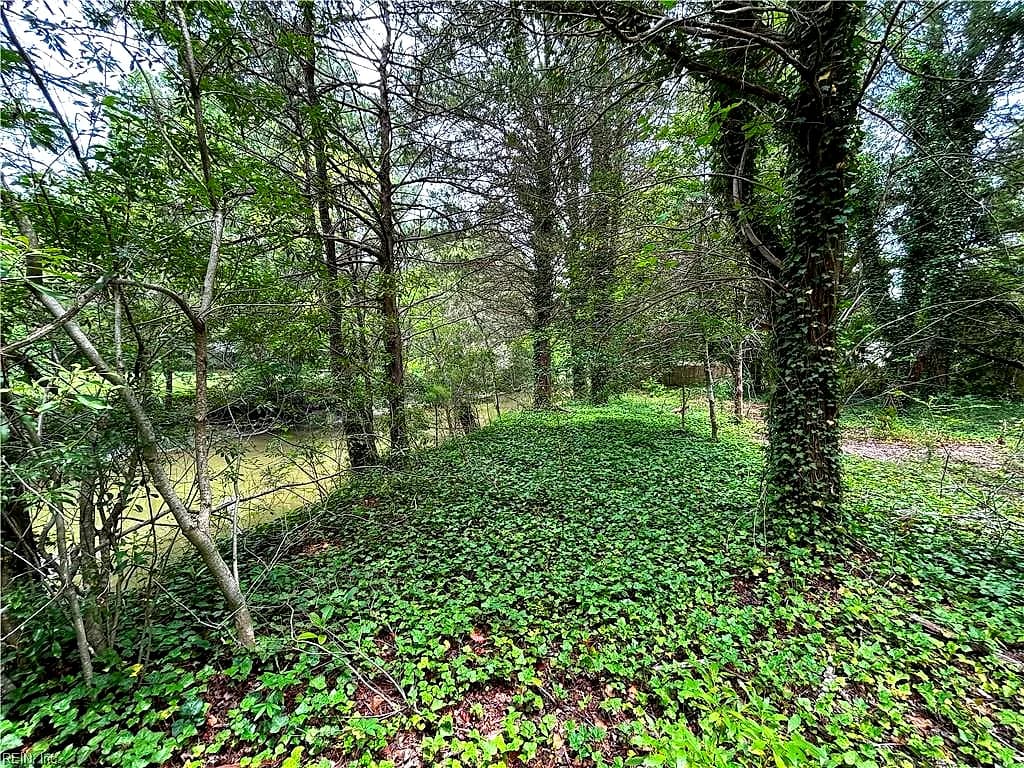 56 Mobjack LN, HAYES VA 23072 thumb 9