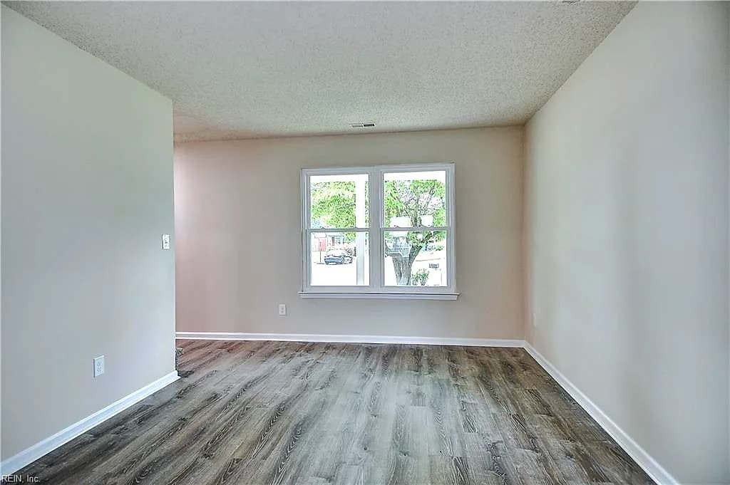 2120 Marymount ARCH, VIRGINIABEACH VA 23464 - Photo 5