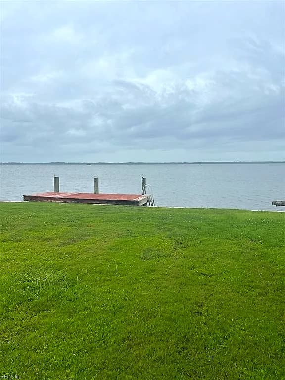 3665 Sandpiper RD #128, VIRGINIA BEACH VA 23456 - Photo 3