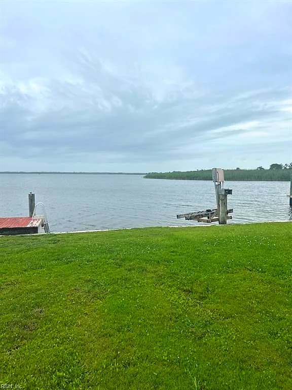 3665 Sandpiper RD #128, VIRGINIA BEACH VA 23456 - Photo 4