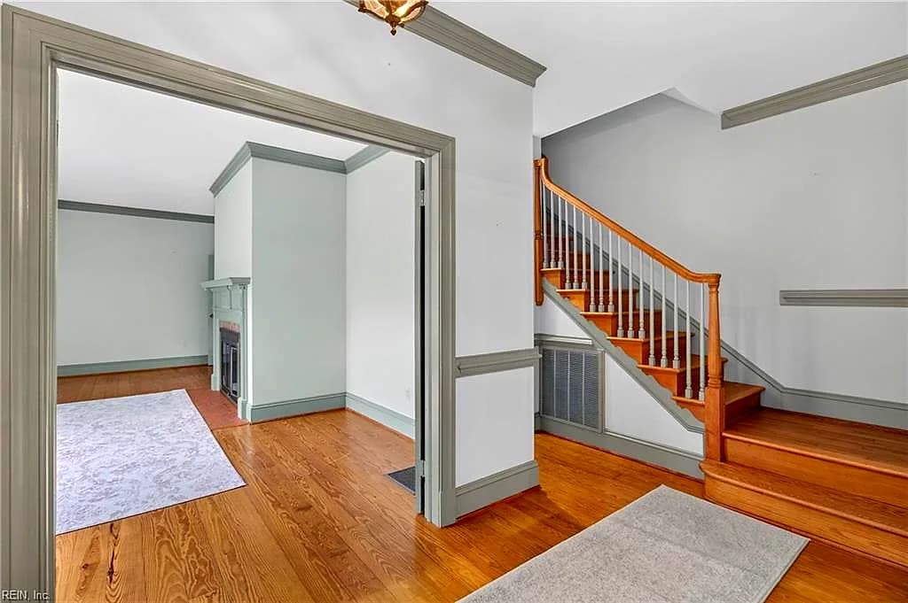 279 Colonial TRL E, SURRY VA 23883 - Photo 5