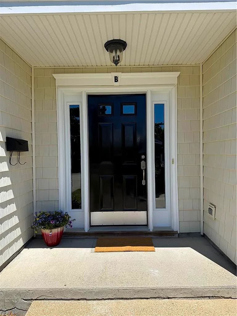 413 9th ST #B, VIRGINIABEACH VA 23451 - Photo 3