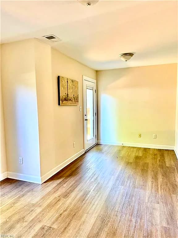 413 9th ST #B, VIRGINIABEACH VA 23451 thumb 7