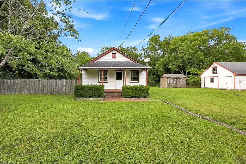 3124 Old Mill RD, CHESAPEAKE VA 23323 - Photo 3
