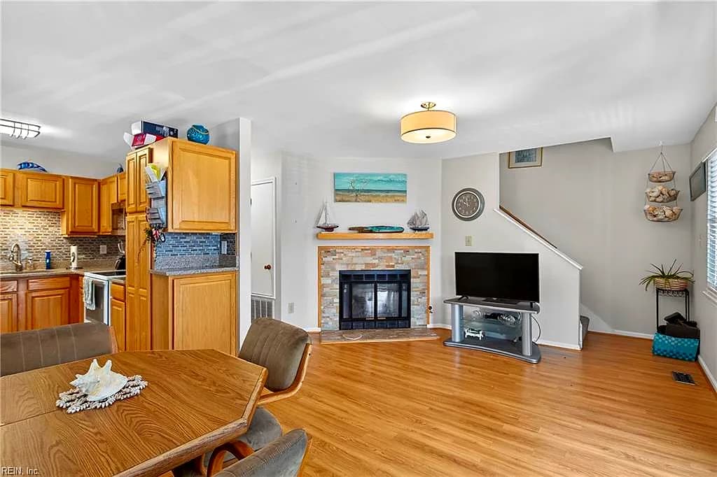 115 Bonita DR, HAMPTON VA 23664 thumb 6