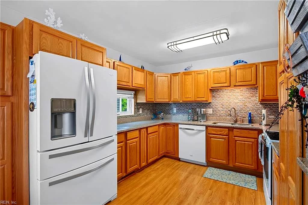 115 Bonita DR, HAMPTON VA 23664 thumb 8