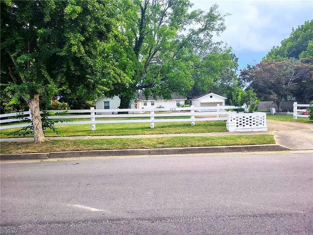 623 Roland DR, NORFOLK VA 23509 thumb 9